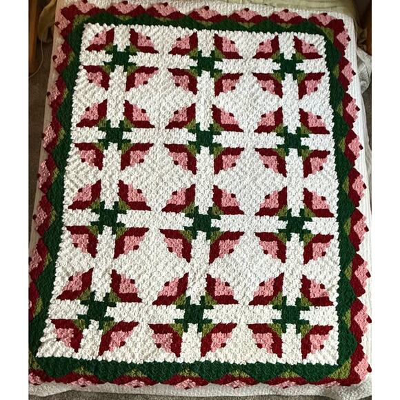 Handmade Crocheted Afghan, Vintage, Floral design, Double bed size - Picture 1 of 4